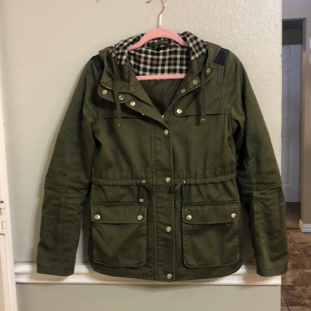 Topshop army green jacket size 4 with hood